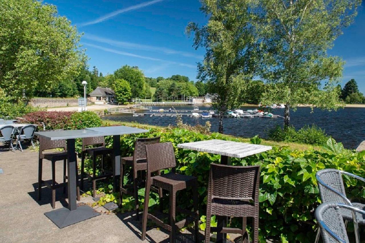 Logis Hotel du Lac Neuvic  Buitenkant foto